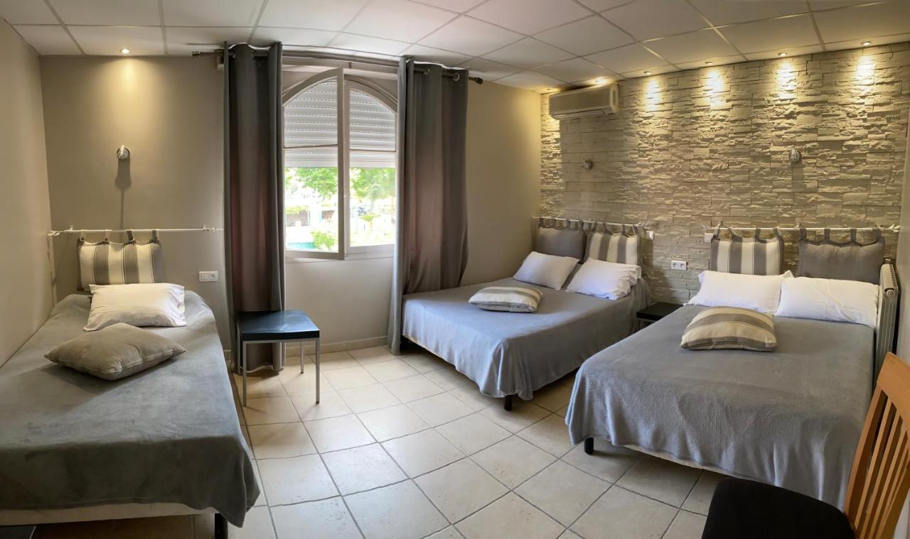 Hôtel Le Derby terrasse et parking Cagnes-sur-Mer Exterior foto